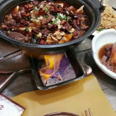 MANG QIAN MANG HOU MA MA CAI User Photo