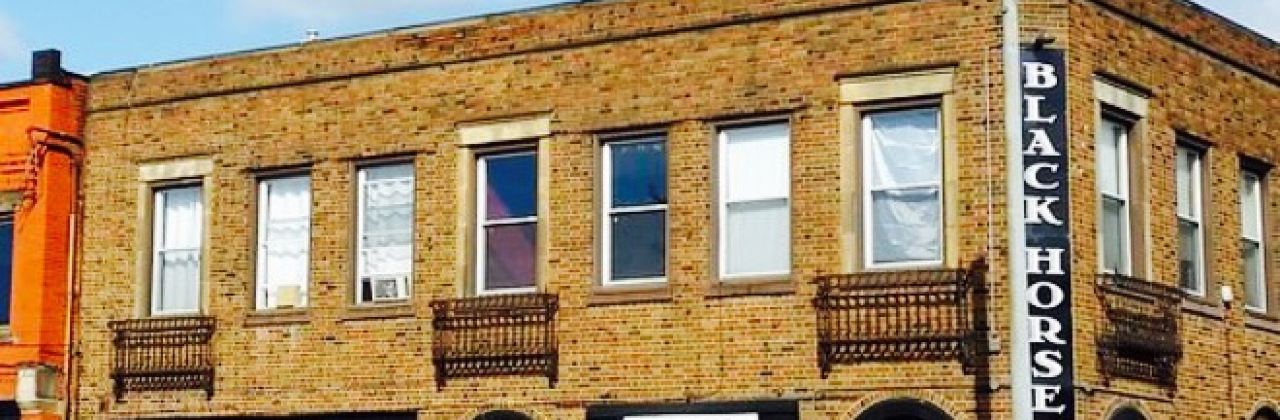 Black Horse Tavern and Grille