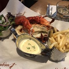 Burger & Lobster User Photo