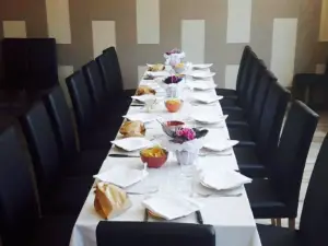 Pane e Vino Bistro'