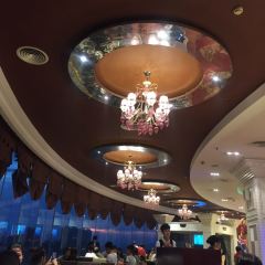 荣誉国际酒店·云顶旋转餐厅 User Photo