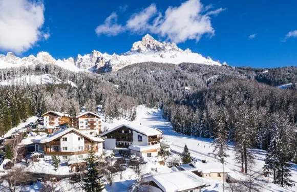 澤爾姆美好生活酒店