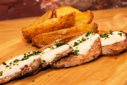 Rosi La Loca Taberna