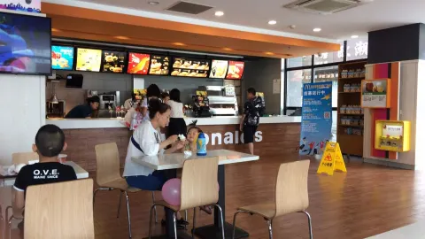 McDonald's (dehuimingzhuguangchang) in Dehui