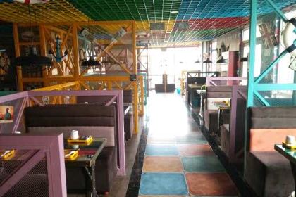 老男孩肉蟹煲(万科店)