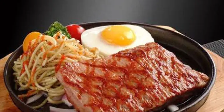 半秋山西餐廳（黃岡東門路店）