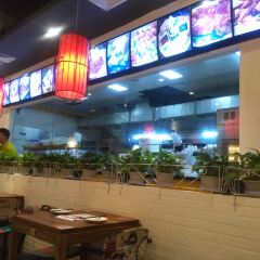 Hunchun Cake and Roast Duck (Weiyang Road Shenglong) 여행 사진