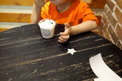 HUANG GUAN DAN GAO DIAN GE DIAN GE HONG DIAN