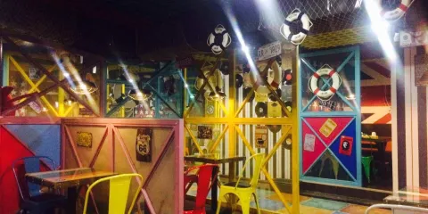 老男孩肉蟹煲(萬科店)