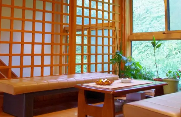 夕陽輝映的網元之宿 旅館仁三郎