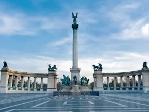 Heldenplatz