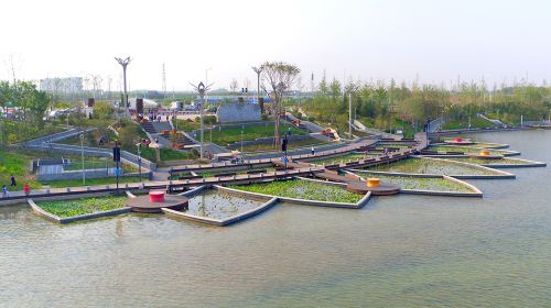 雙鶴湖中央公園