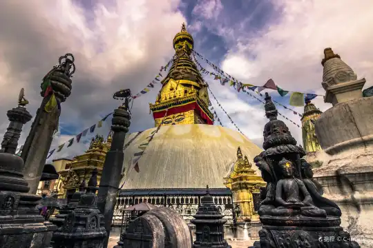 Hotels near Swayambhu Mahachaitya