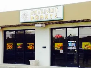 Daylight Donuts