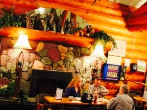 Thornhill Pub