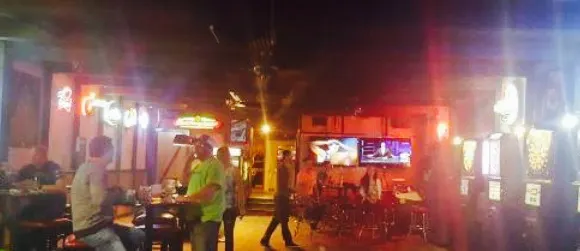 Champions Sports Saloon