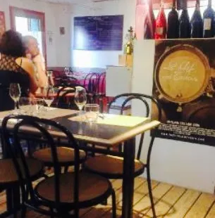 Resto Cave Un Midi Dans les Vignes