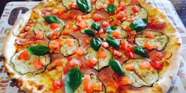 La Favorita Pizzeria