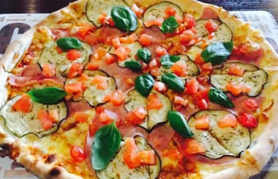 La Favorita Pizzeria