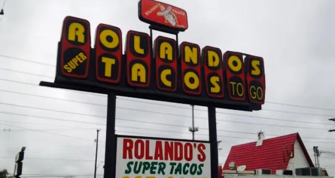 Rolando's Tacos