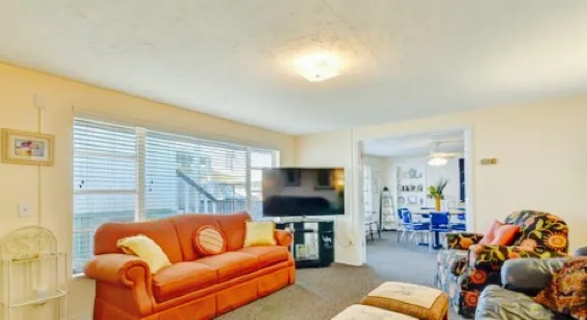 The Surf Restaurant Bar