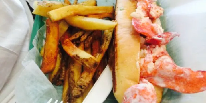 Buster's Doughboys & Clam Cakes