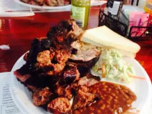 Al's Finger Licking Good Bar-B-Que and Soul Food