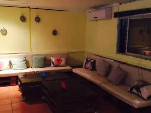Roots Crib