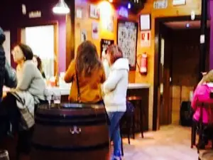 Vinoteka Mas Que Vinos