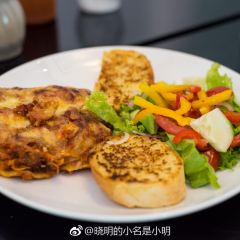 Happy Heart Cafe User Photo