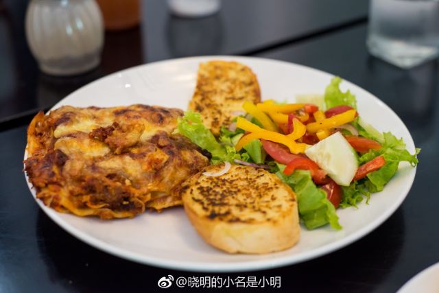 Happy Heart Cafe