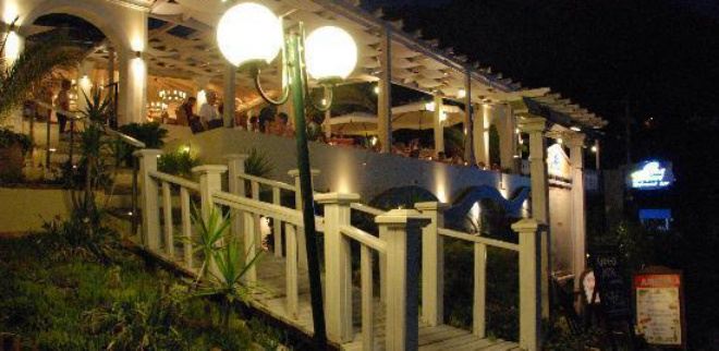 Sea Breeze Restaurant