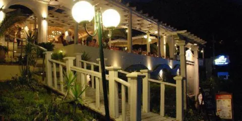 Sea Breeze Restaurant