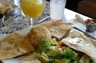 Cantina Bravo Mexican Grill in Cherokee County