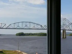 Shep's Riverside Bar and Grill