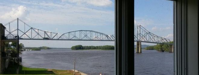 Shep's Riverside Bar and Grill