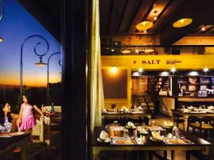 Salt- Indian Restaurant, Bar & Grill