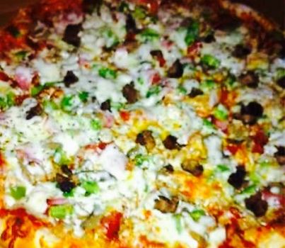 Aunt Polly's Pizza