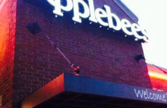 Applebee's Grill + Bar