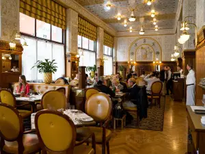 Café Imperial