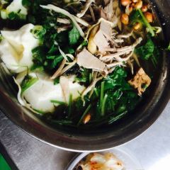 老五鸡丝豆花面粉 User Photo