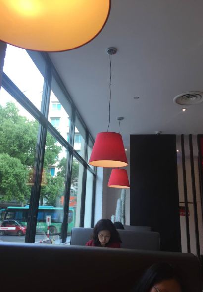 必勝客(諸暨一百店)