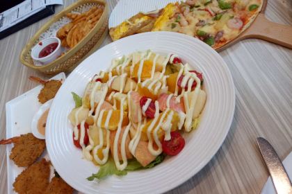 必胜客(英雄店)