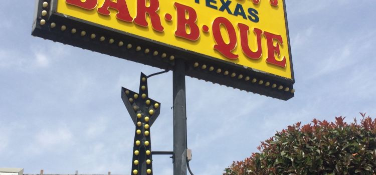 Dr. Hogly Wogly's Tyler Texas BBQ