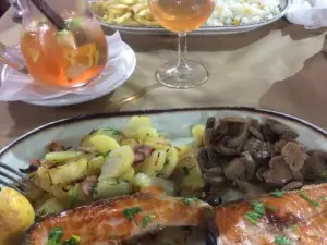 Safari Restaurant Pizzeria