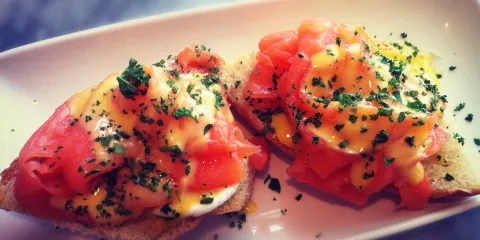 Pea Green Boat Restaurant