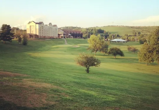 37 Grille at Chestnut Ridge