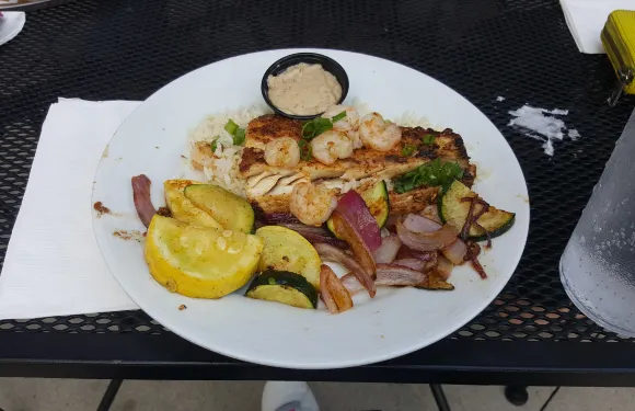 Mugshots Grill & Bar