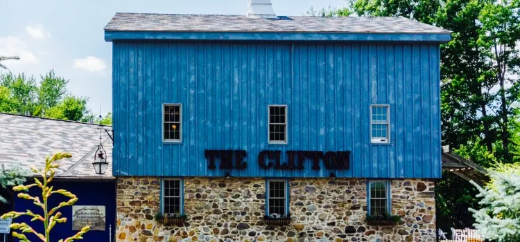 The Clifton Barn