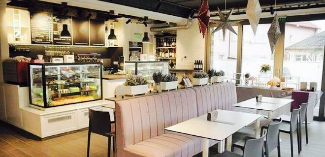 Lavender Cafe & Wine Bar